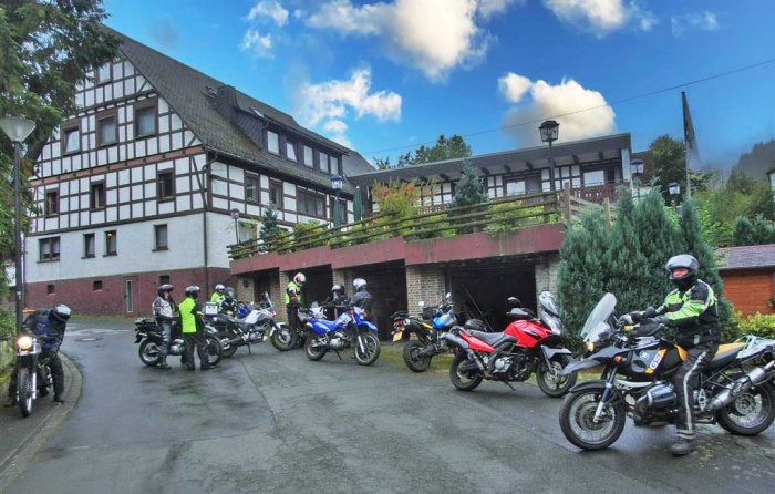 Motorrad Gasthof Zwilling in Schmallenberg-Gellinghausen